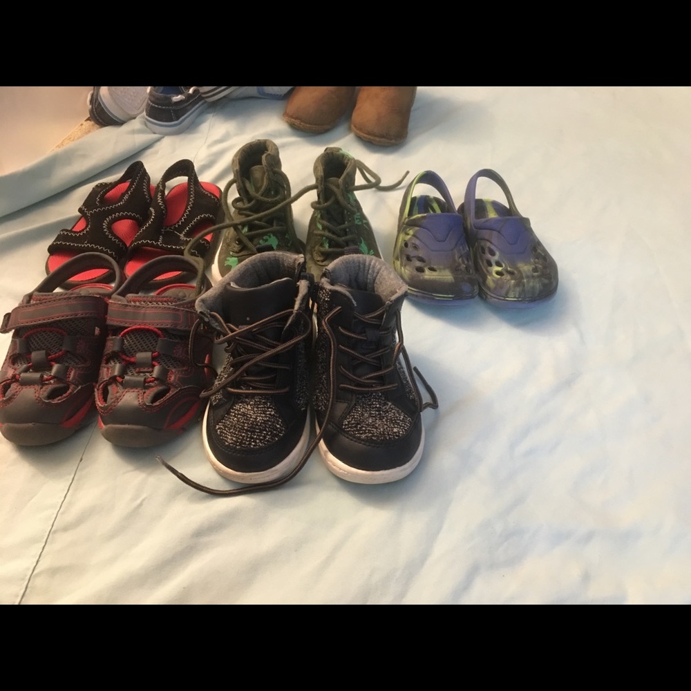 Shoes - Picture 2 of 2